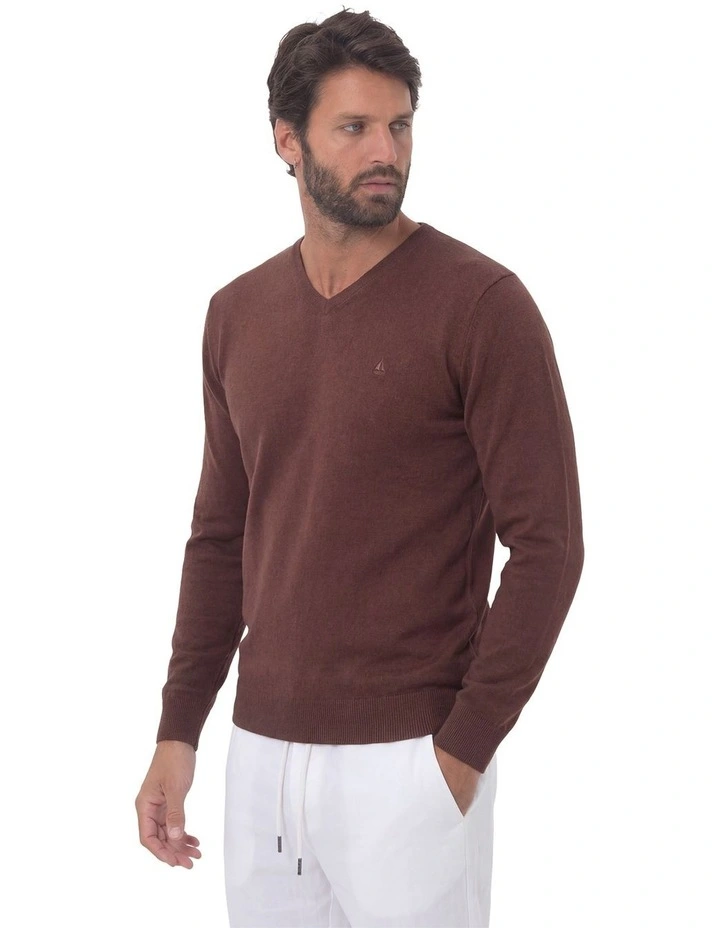 V-Neck Jumper in Chocolate image 3