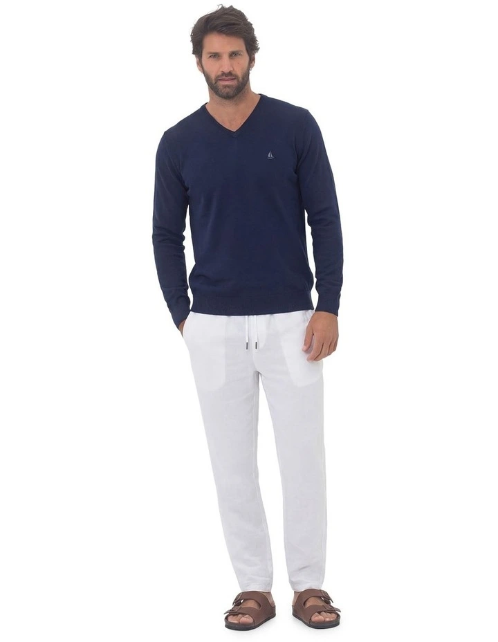 V-neck Jumper in Navy image 5