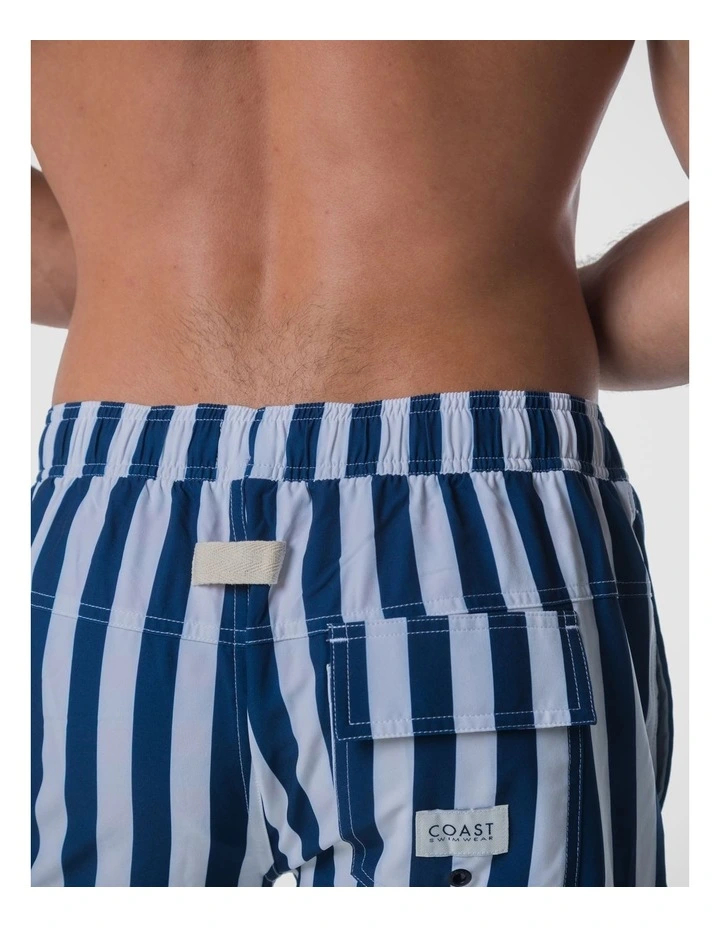 Harbour Shorts - Navy image 4
