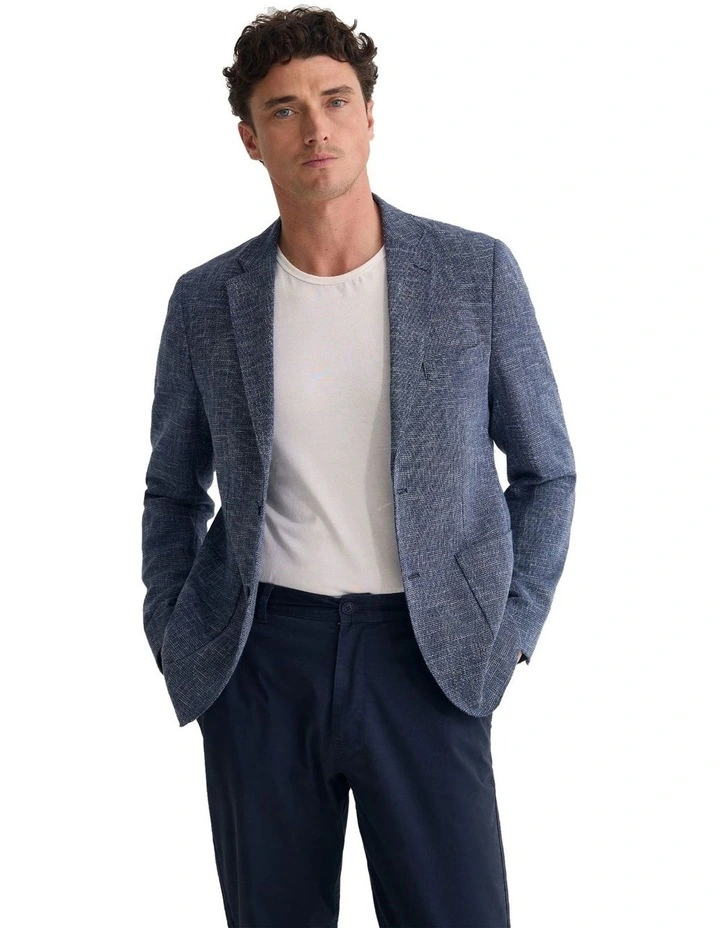 Milton Linen Blazer in Navy image 5