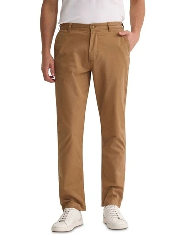Relaxed Fit Chino in Caramel