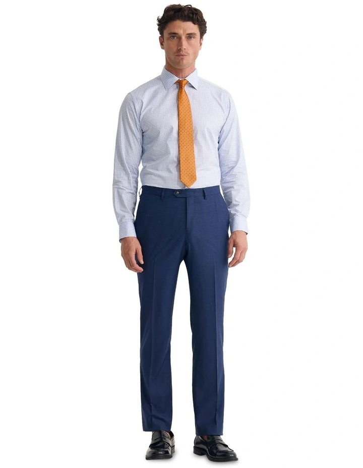 Islington Fit Stretch Luxury Shirt in Sky image 1