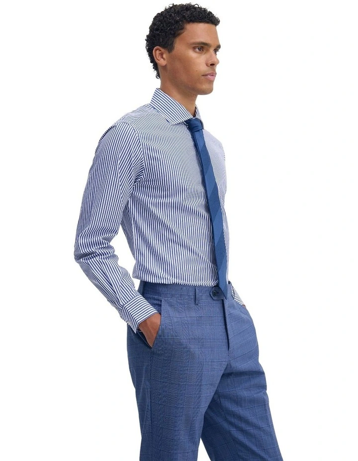 Trafalgar Slim Fit Shirt in Navy image 3