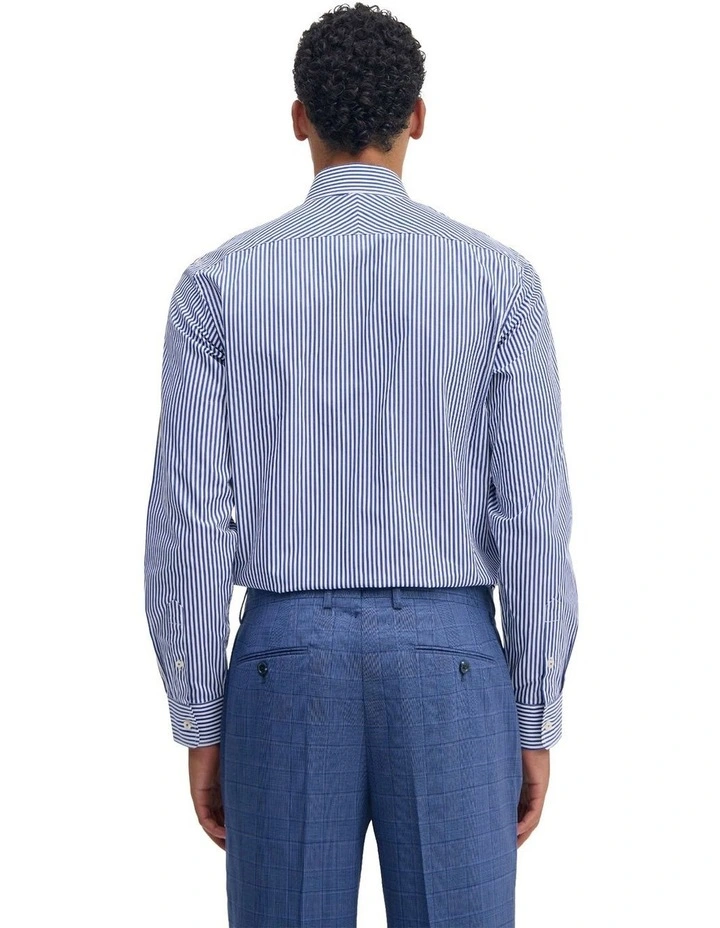 Trafalgar Slim Fit Shirt in Navy image 4