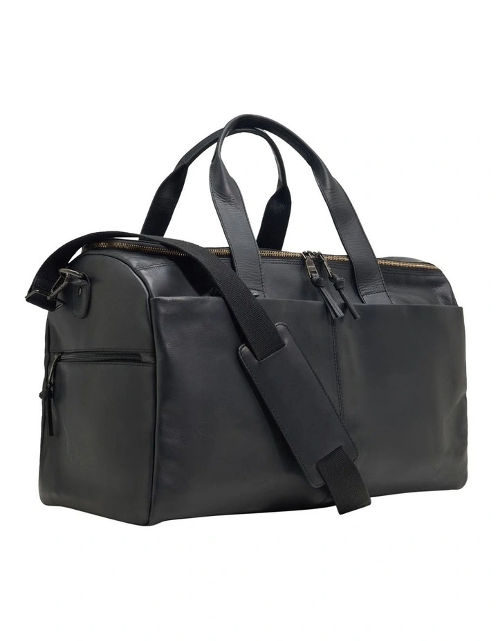 Traveller Weekender Bag in Black image 2