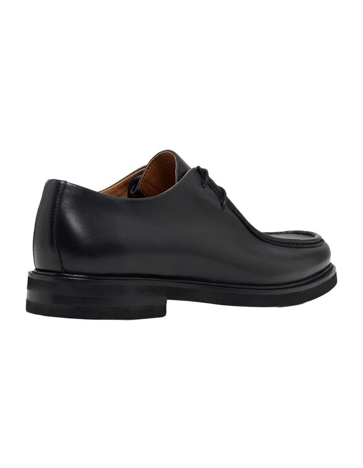 Peyton Apron Toe Shoe in Black image 2