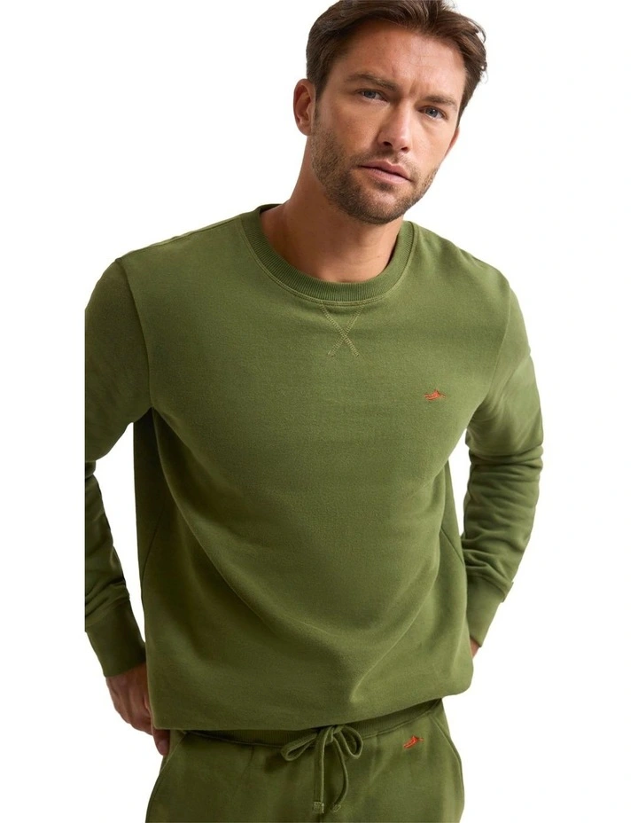 Leo Organic Cotton Sweatshirt in Dark Olive image 4
