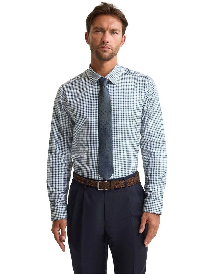 Beckton Slim Fit Luxury Shirt in Green image 1
