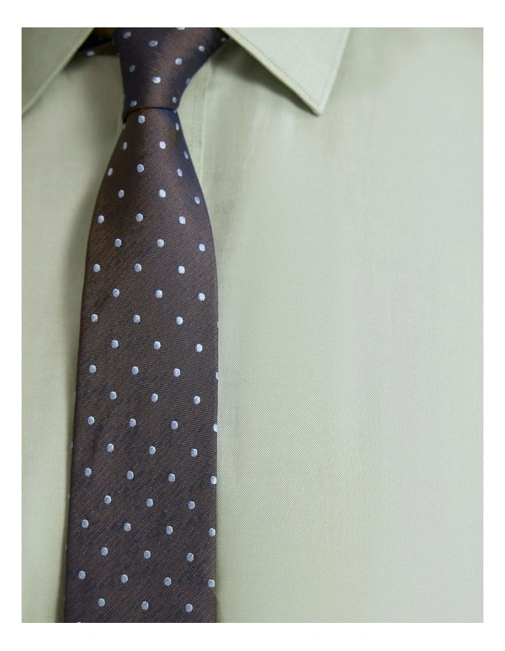 Islington Classic Fit Shirt in Green image 6