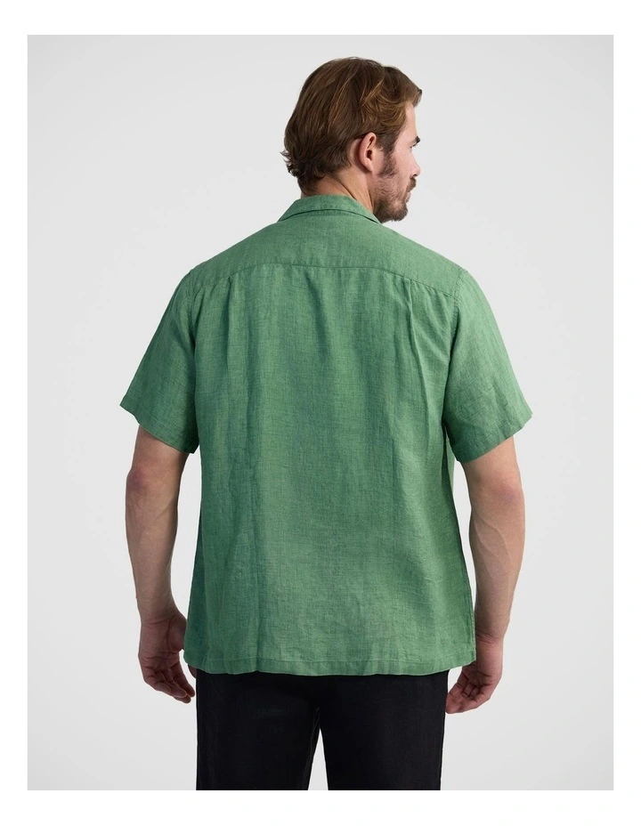 Griffin Delave Linen Short Sleeve Shirt in Pea Green image 2