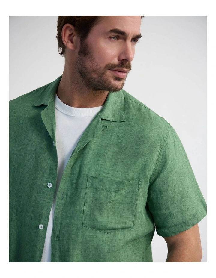 Griffin Delave Linen Short Sleeve Shirt in Pea Green image 4