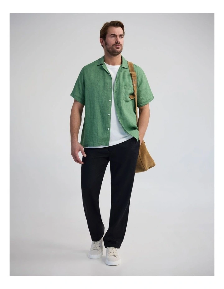 Griffin Delave Linen Short Sleeve Shirt in Pea Green image 5