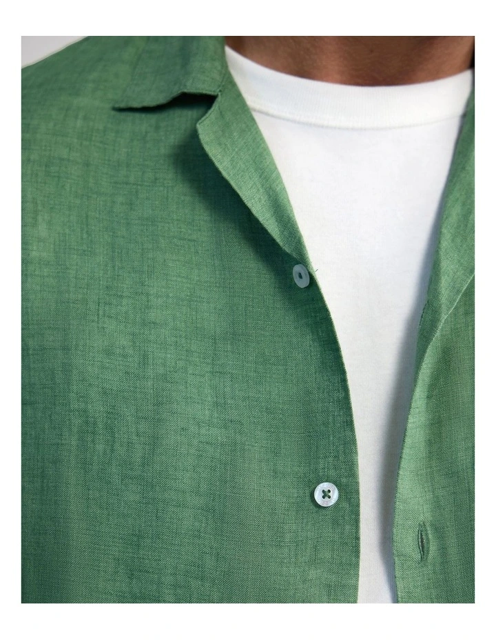 Griffin Delave Linen Short Sleeve Shirt in Pea Green image 6