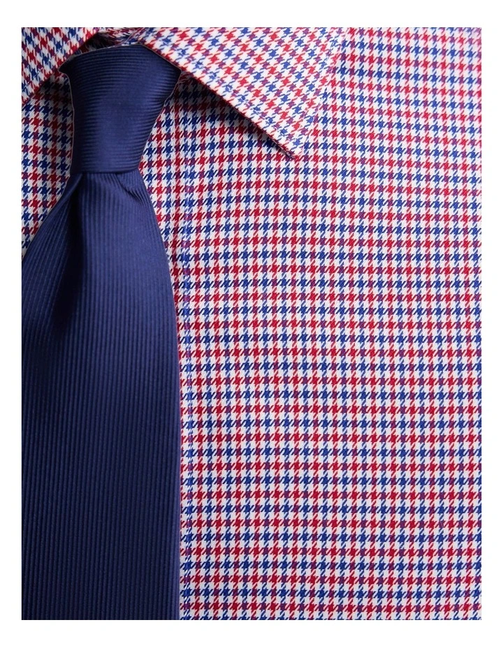 Beckton Slim Fit Cotton Shirt in Red image 6