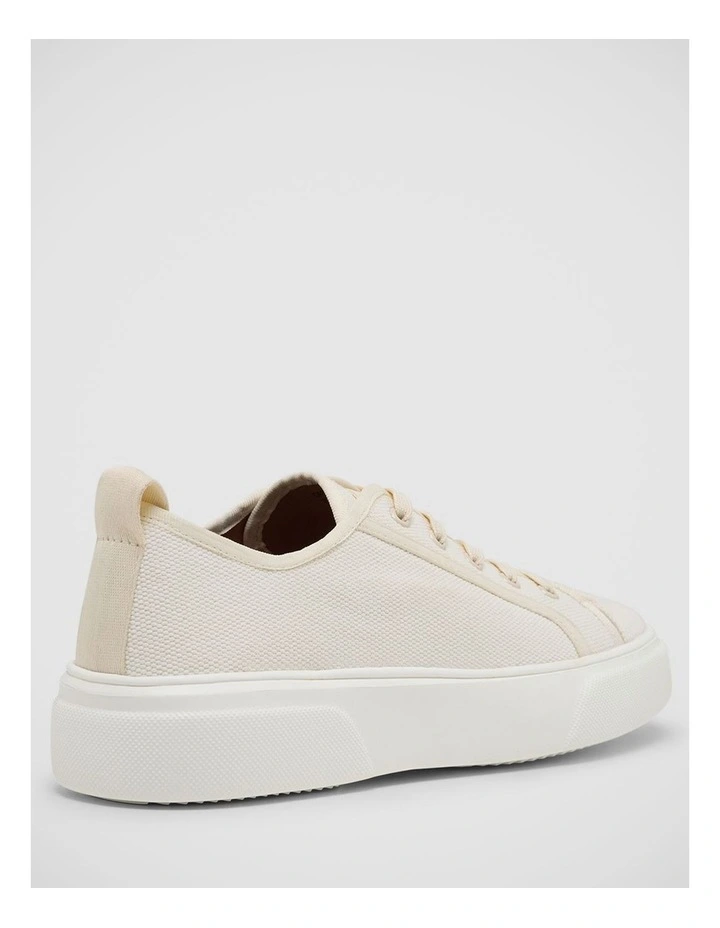 Cassio Canvas Trainer in Plaster image 3