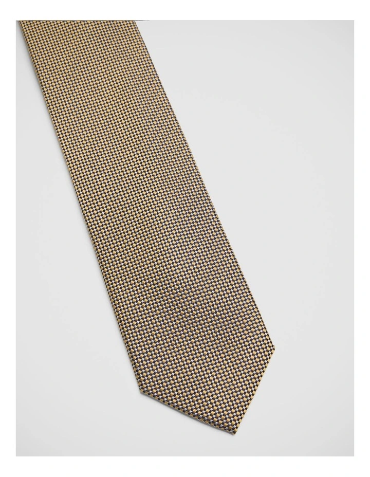 Julius Lattice Silk 7Cm Tie in Yellow image 2