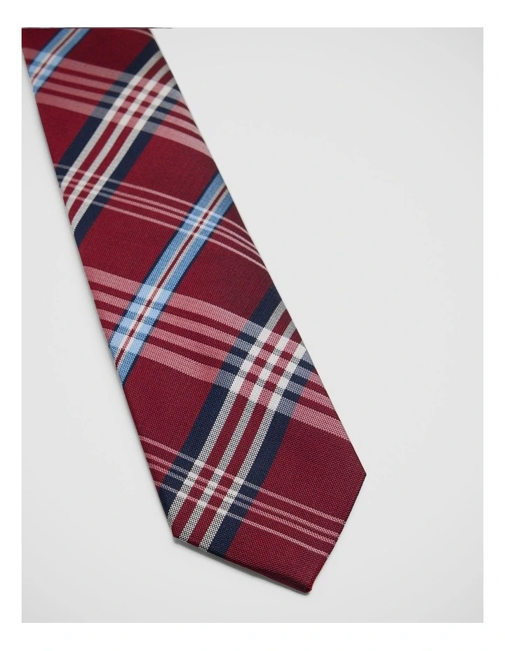 Fenton Check Silk 7Cm Tie in Navy/Red image 2