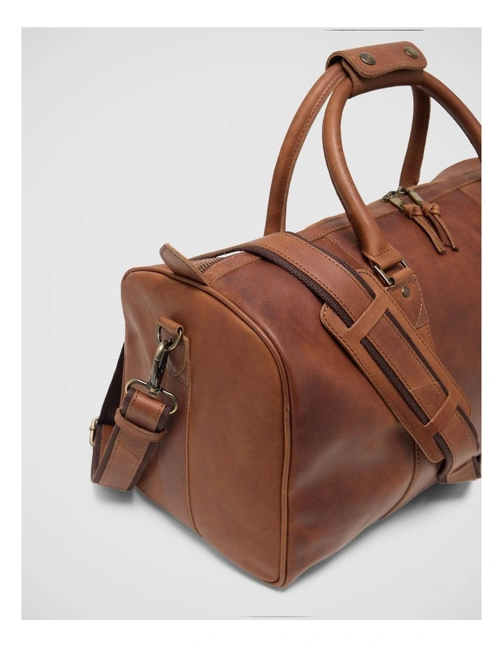 Bartell Leather Weekender Bag in Chestnut image 3