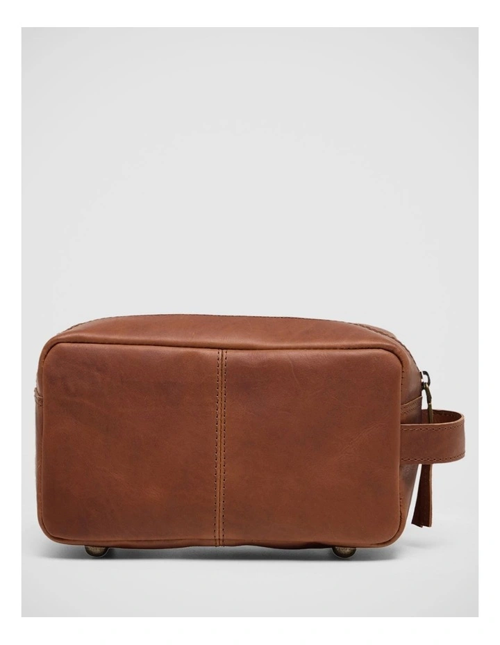 Odyssey Leather Washbag in Chestnut image 2