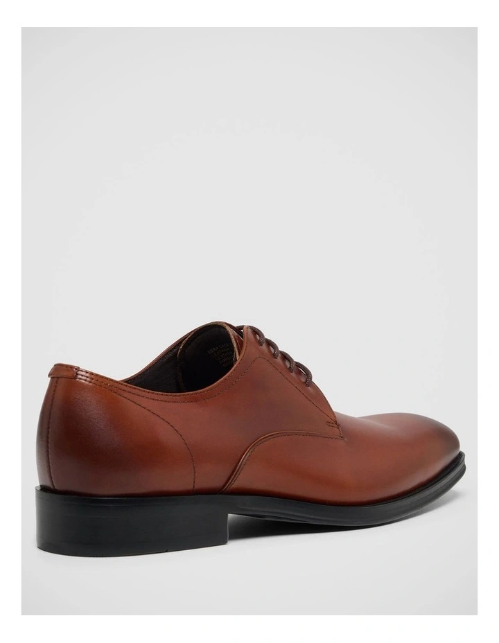 Ezra Lace Up Derby Shoe in Tan image 3