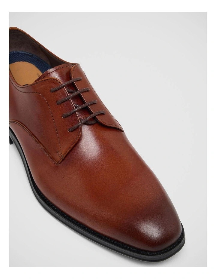 Ezra Lace Up Derby Shoe in Tan image 4