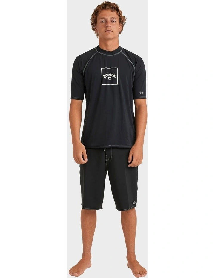 Boxed Arch Rash Vest In Black image 5
