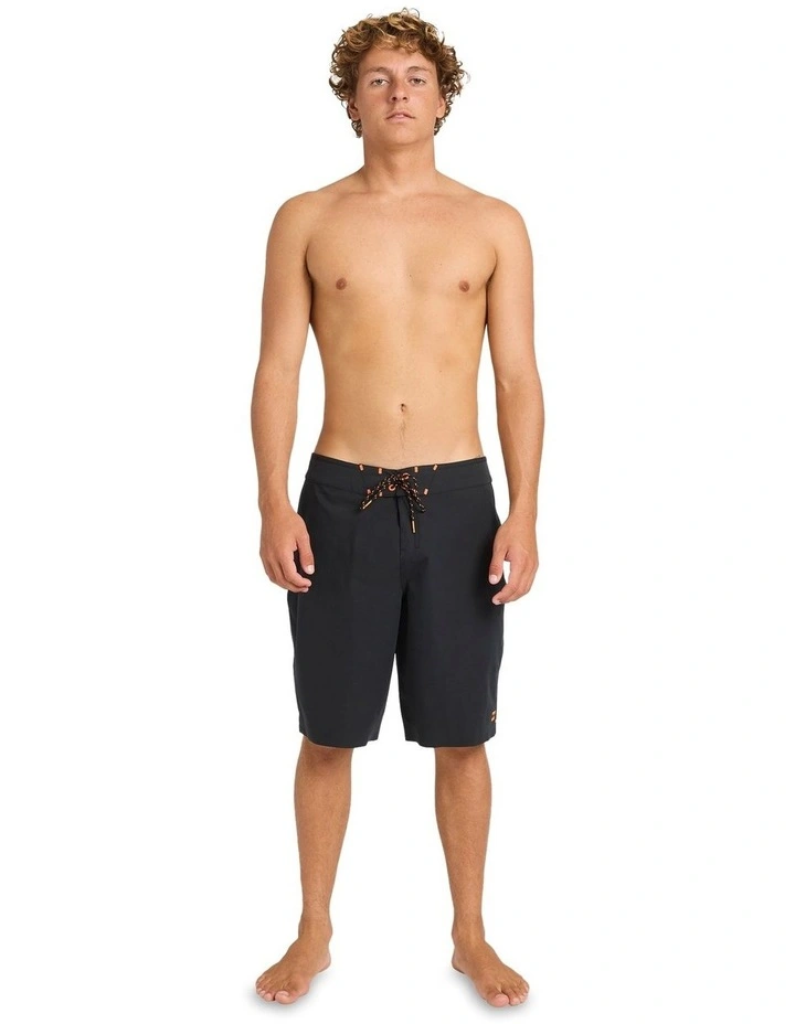 Boat Trip Pro Boardshorts 20 Inch in Black image 5