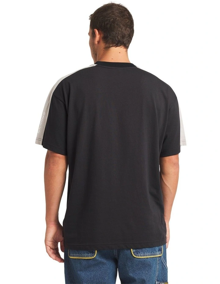 Spec Iconic T-shirt in Black image 2