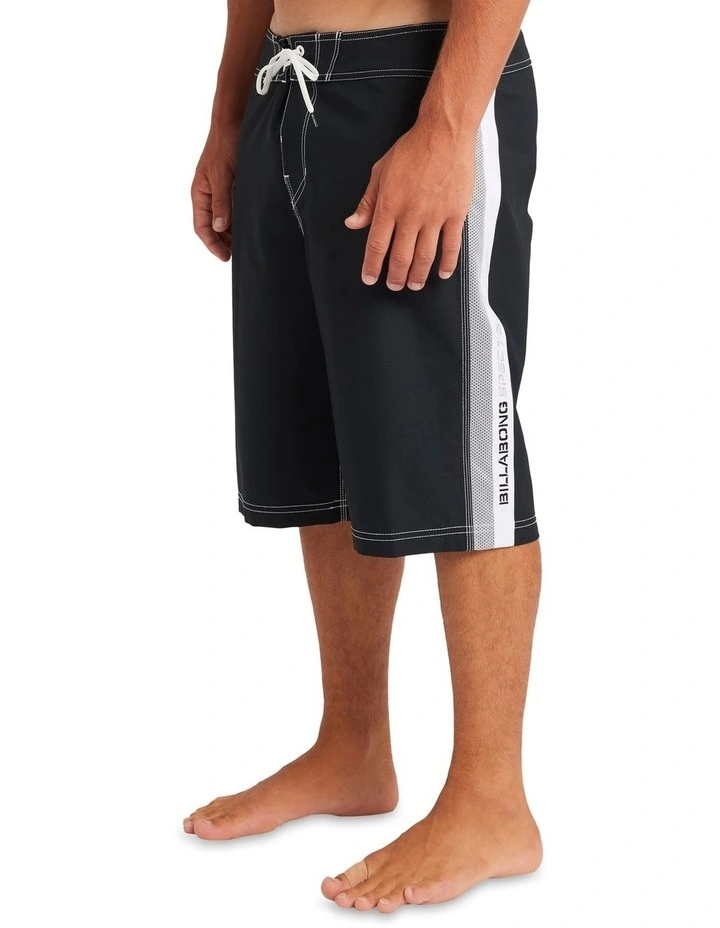 Spec 73 Pro 22 Boardshorts In Black image 3