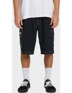 Throw On 3.0 Boardshorts in Black