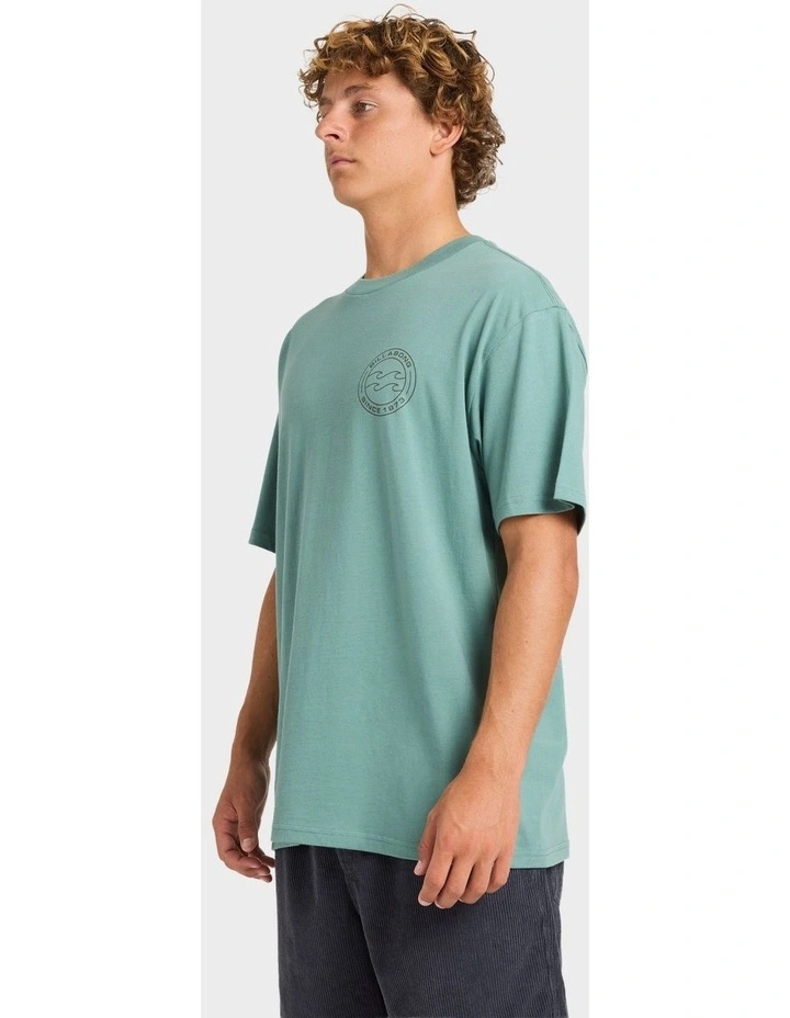 Hollow T-shirt in Green image 3