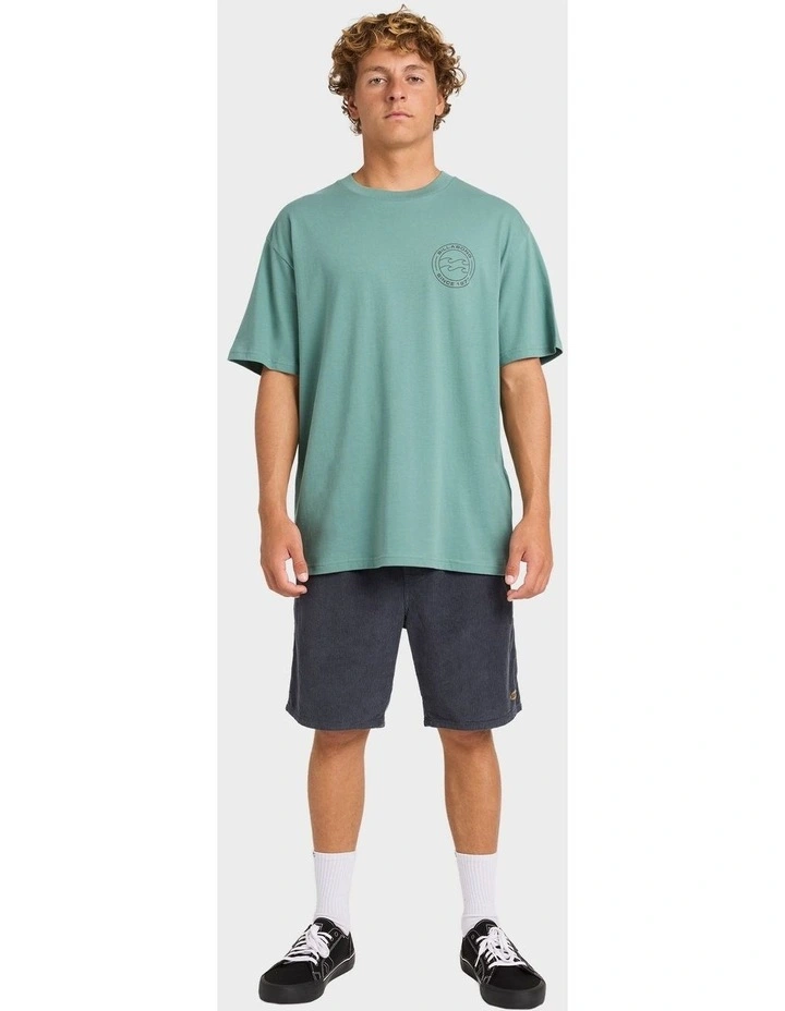 Hollow T-shirt in Green image 5