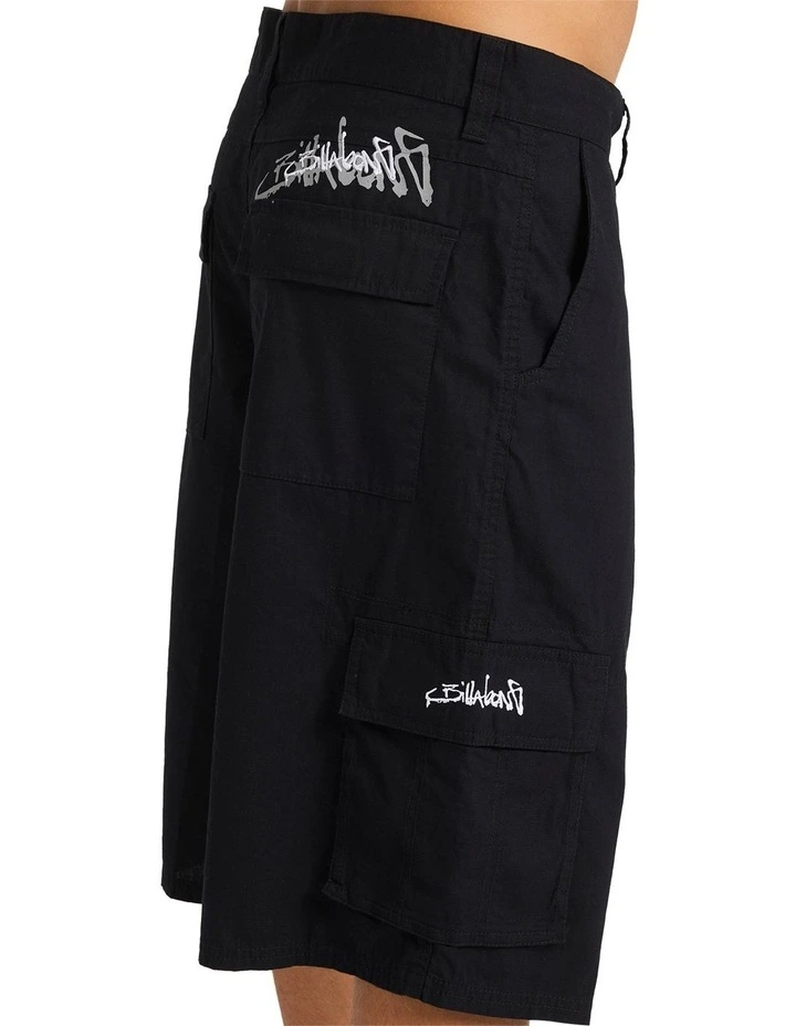 Script Cargo Shorts In Black image 4