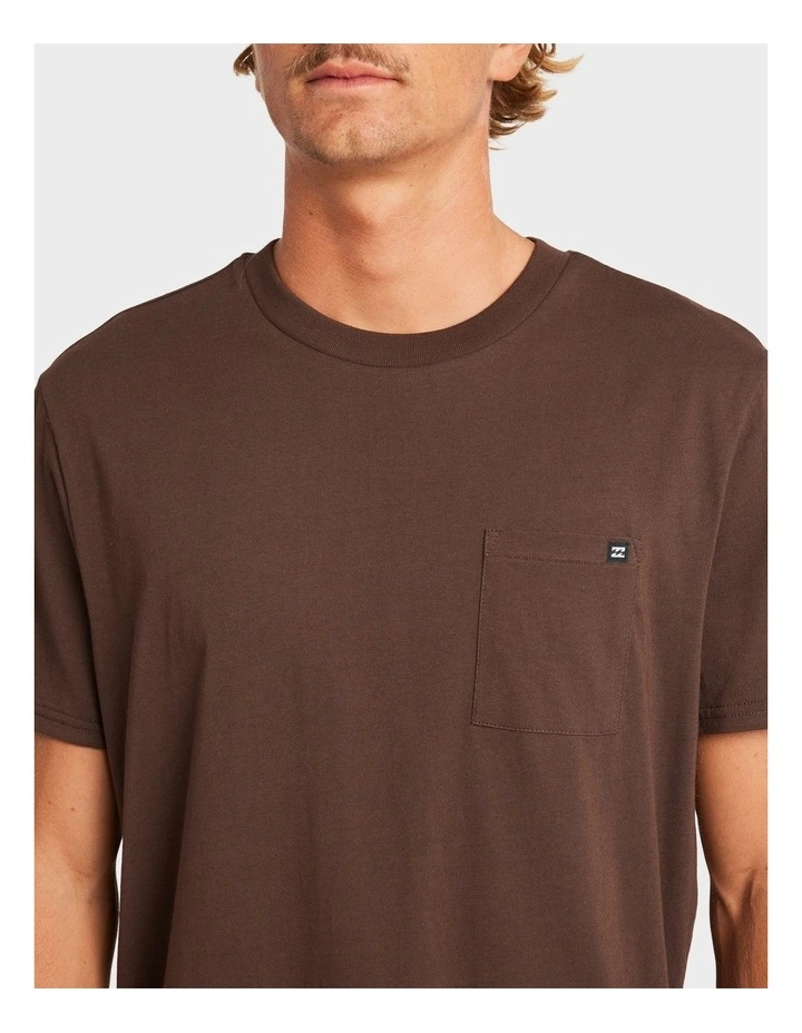 Premium Pocket T-shirt in Brown image 4