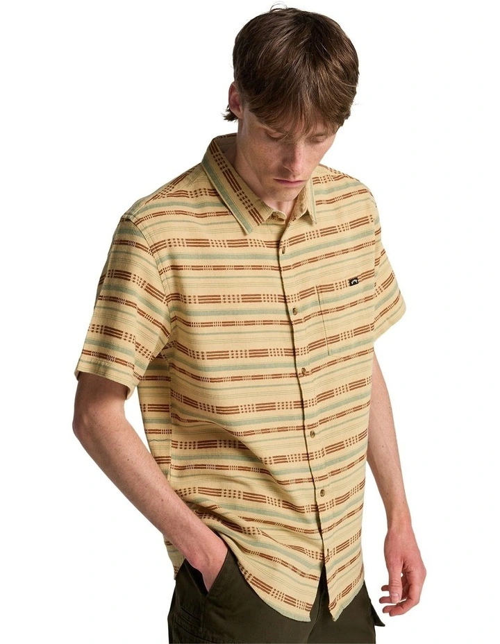 Sundays Short Sleeve Shirt in Caslte Rock image 3