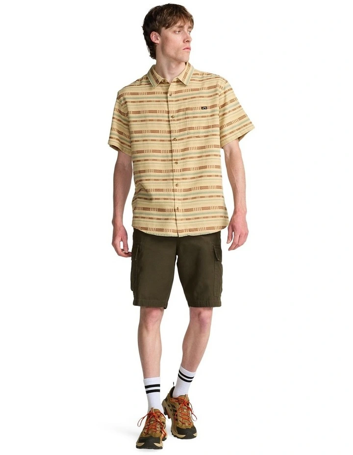Sundays Short Sleeve Shirt in Caslte Rock image 5