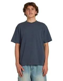 Arch Up T-shirt in Dirt Navy