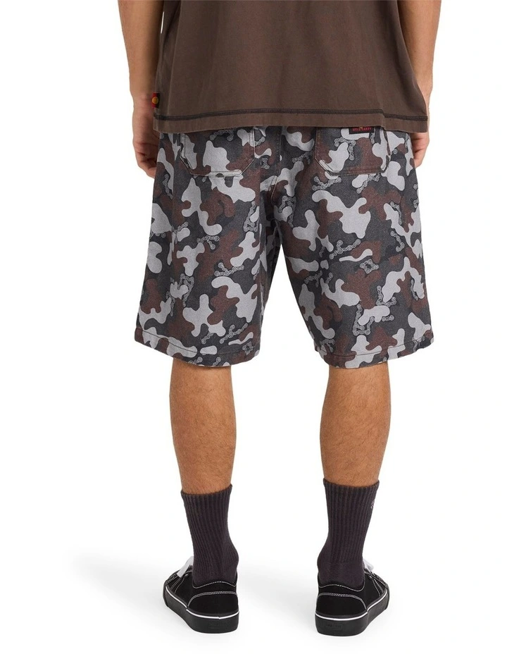 Otis Jimmy 21 Walkshorts In Black image 2