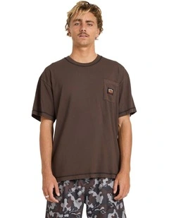 Otis Pocket T-Shirt in Chocolate