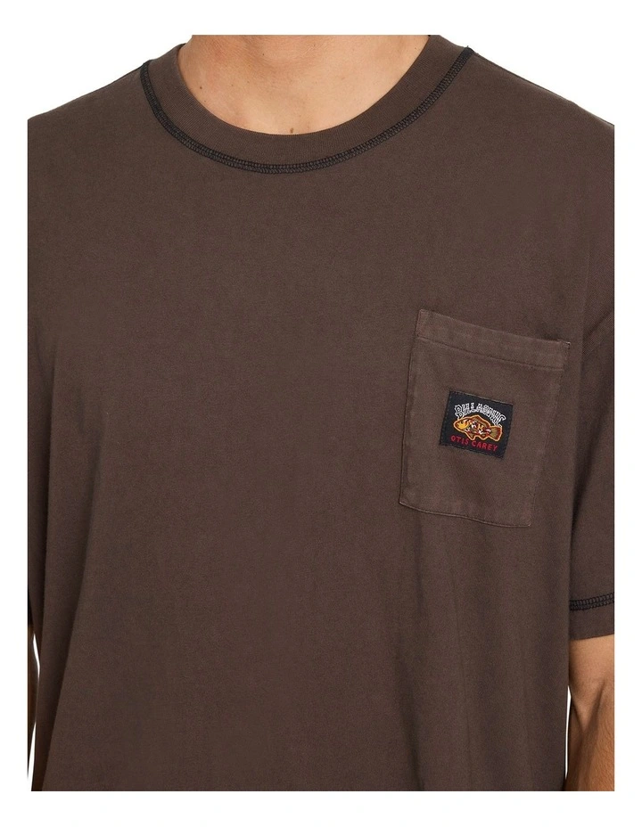Otis Pocket T-Shirt in Chocolate image 4