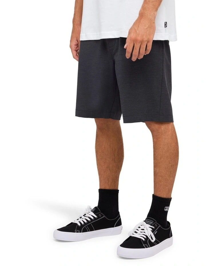 Primary Submers 19 Inch Hybrid Shorts in Graystone image 3