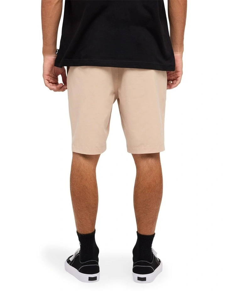 Primary Submers 19 Inch Hybrid Shorts in Oatmeal image 2