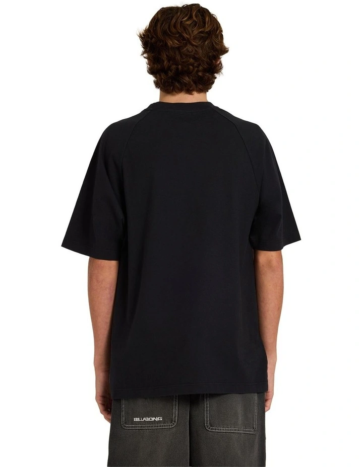 Spec Fluid T-Shirt in Gravel image 2