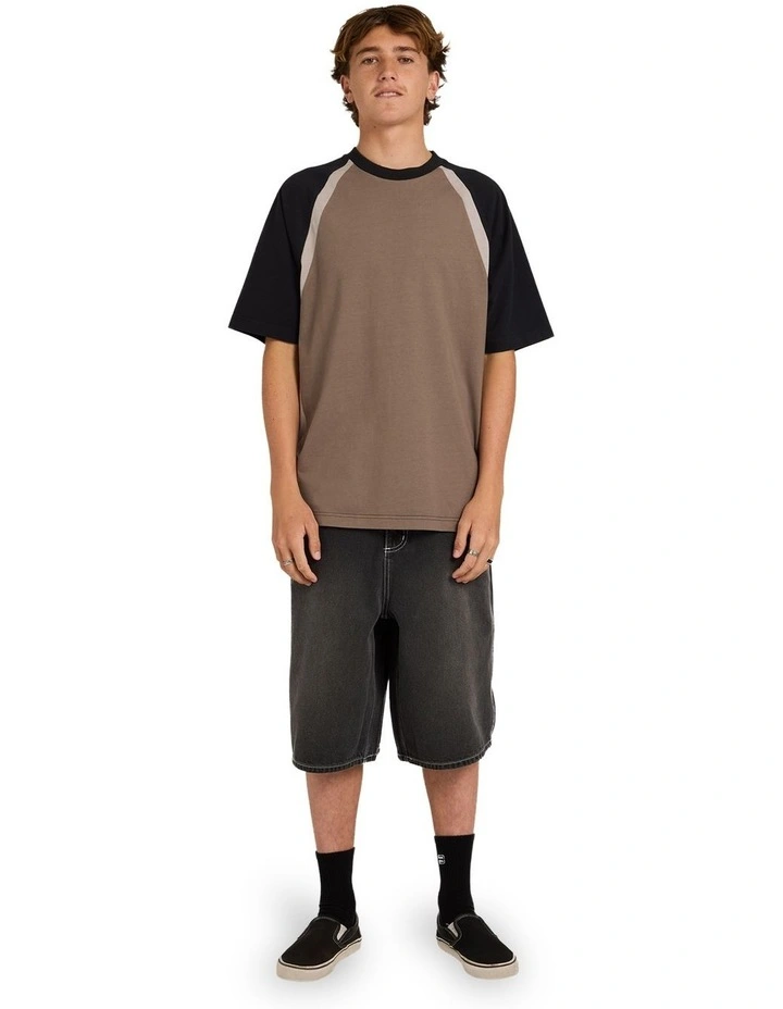 Spec Fluid T-Shirt in Gravel image 5