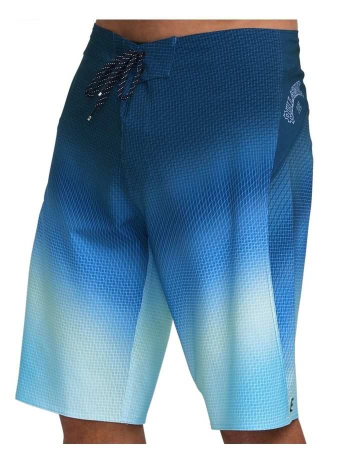Fluid Pro 21 Boardshorts in Blue image 4