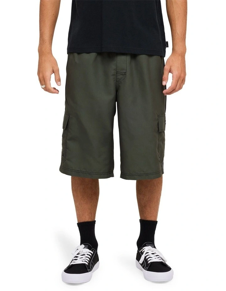 Throw On 3.0 22 Boardshorts In Forest image 1