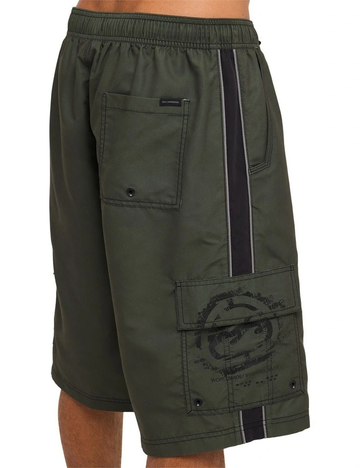 Throw On 3.0 22 Boardshorts In Forest image 4