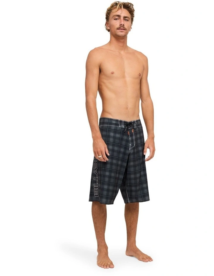 Spec Pulse Og 23 Boardshorts In Raven image 5