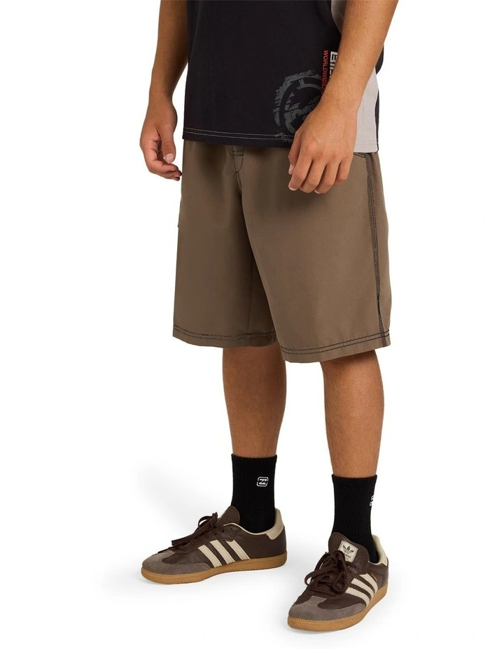 Throw On 22 Volley Shorts In Gravel image 3