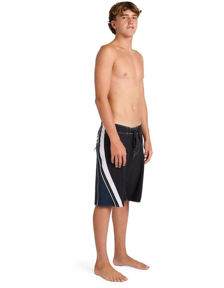 Fluid 2K Pro 21 Boardshorts In Phantom image 5